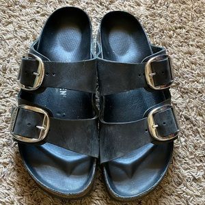 Birkenstock Big Buckle Arizona sandals